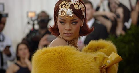 Video: Fashion vs. Art