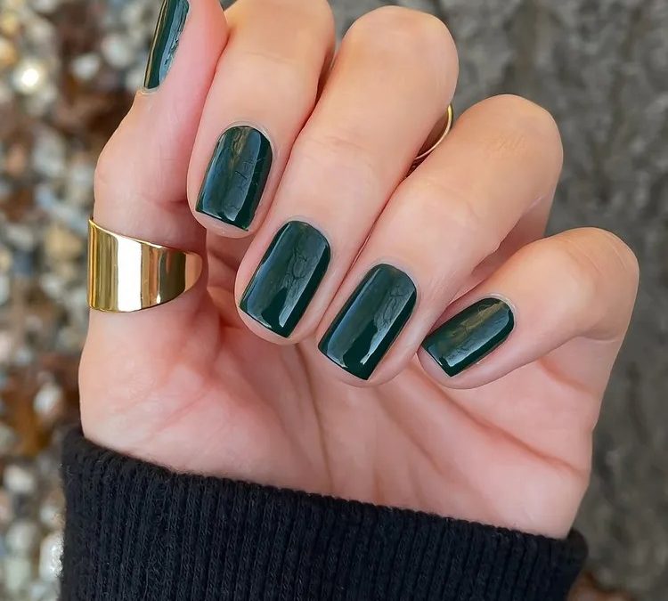 Five October Nail Colors to Try, From Gilded Copper to Purple Velvet