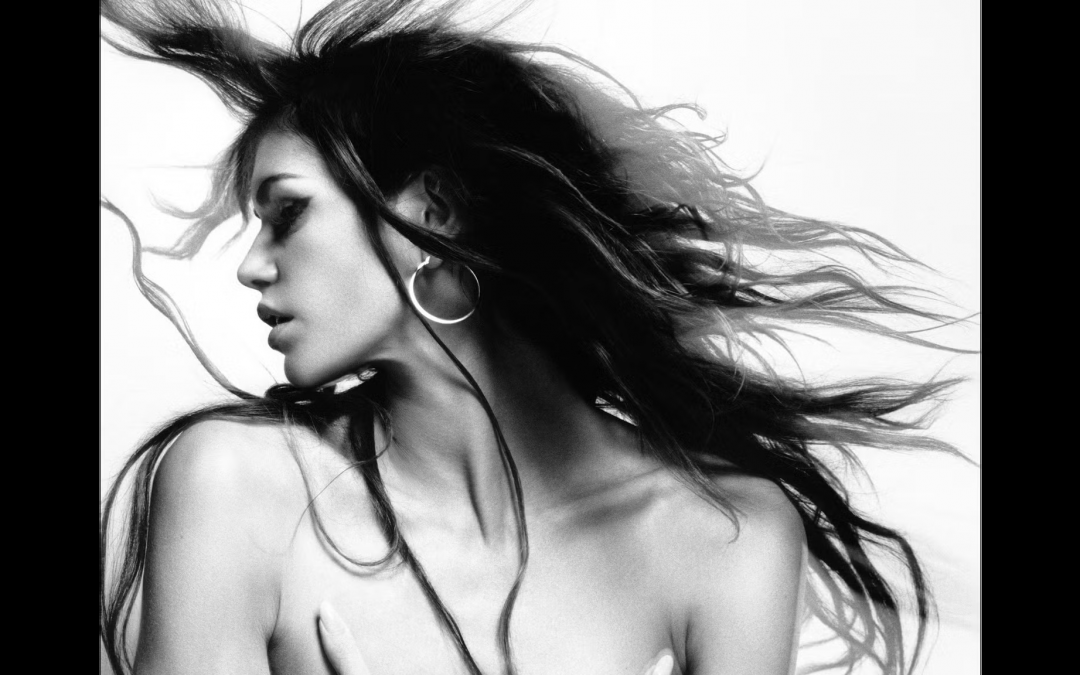 Kaia Gerber Returns the Gaze